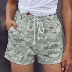 Gray Camouflage Drawstring Casual Shorts